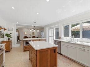4 Waterview Lane, East Setauket NY 11733