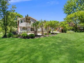 43 Bucknell Drive, Plainview NY 11803