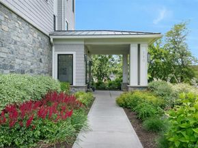 710 Davenport Avenue 8, New Rochelle NY 10805