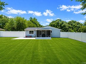 77 Masonic Avenue, Holtsville NY 11742