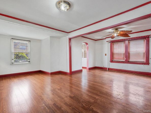 2706 Deerfield Road, Far Rockaway NY 11691