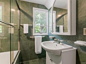 30 High Point Lane, Scarsdale NY 10583