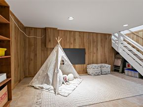 30 High Point Lane, Scarsdale NY 10583