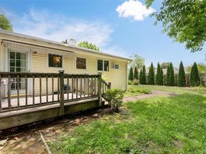 4 N Balin Court, South Setauket NY 11720