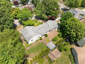 4 N Balin Court, South Setauket NY 11720