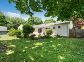 4 N Balin Court, South Setauket NY 11720