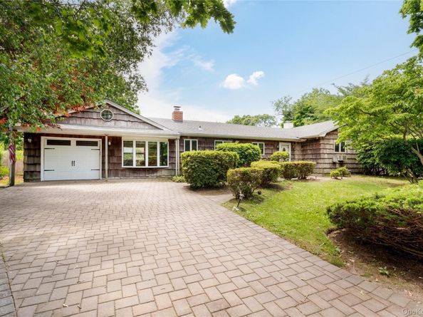 4 N Balin Court, South Setauket NY 11720