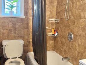 48-42 44th Street 6G, Woodside NY 11377