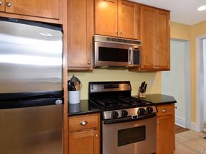 462 Bronxville Road, Bronxville NY 10708