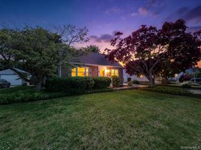 3584 Condor Road, Levittown NY 11756