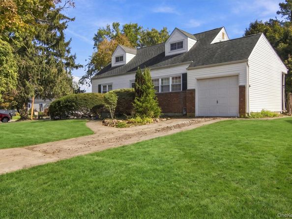 17 Continental Drive, Port Jefferson NY 11776