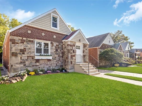 183-12 Elmira Avenue, Saint Albans NY 11412