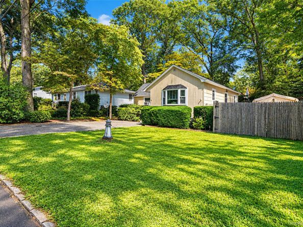 7 Beacon Drive, Sound Beach NY 11789