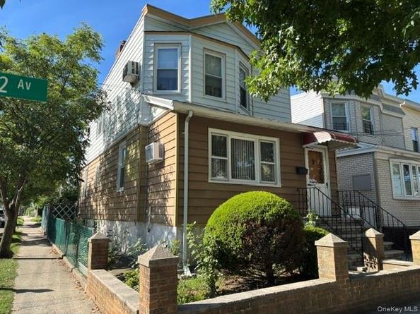 12520 22nd Avenue, College Point NY 11356