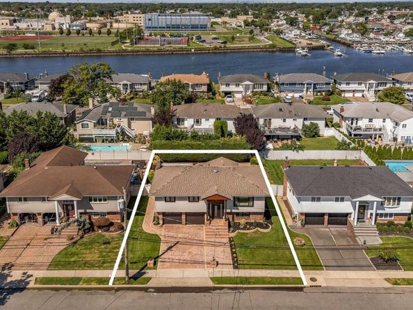 3260 Shore Road, Oceanside NY 11572