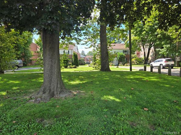 79 N Broadway D2, White Plains NY 10603
