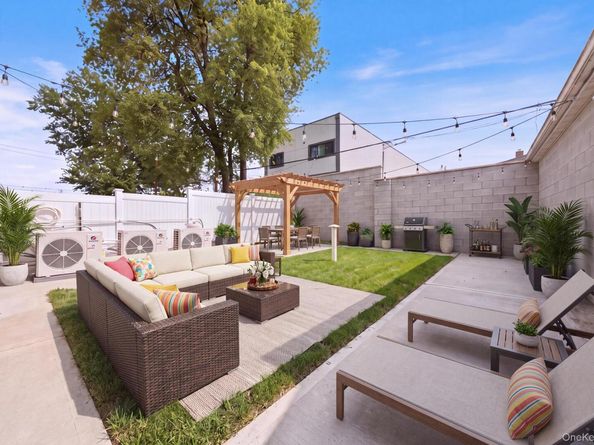 207 Hale Avenue, Brooklyn NY 11208