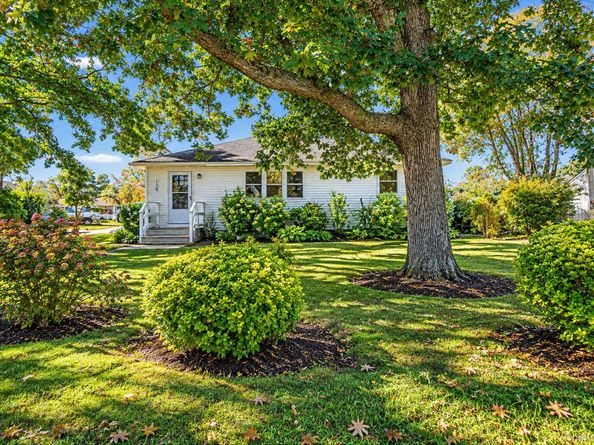 138 Central Avenue, Patchogue NY 11772