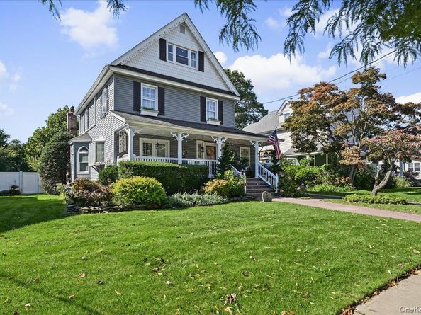 176 S Centre Avenue, Rockville Centre NY 11570