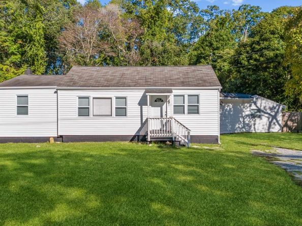 703 Horseblock Road, Brookhaven NY 11719