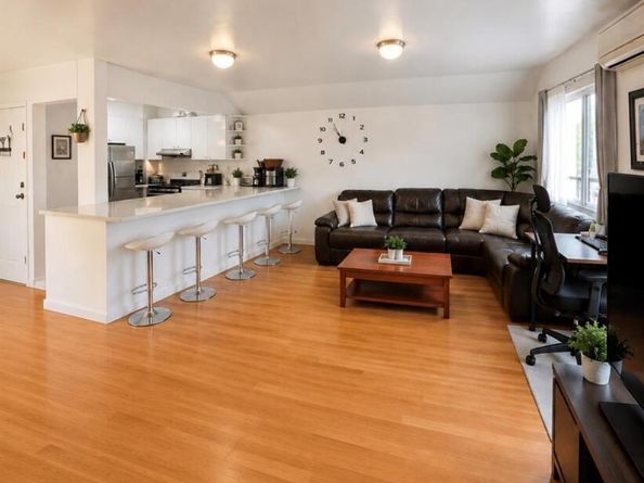 6022 83rd Place, Middle Village NY 11379