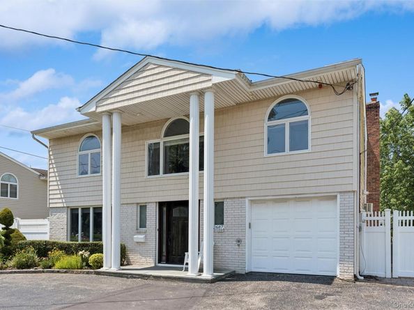 2687 Karen Street, Bellmore NY 11710