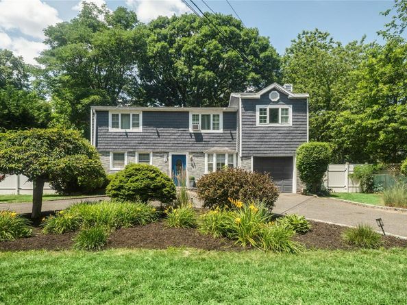1634 N Gardiner Drive, Bay Shore NY 11706
