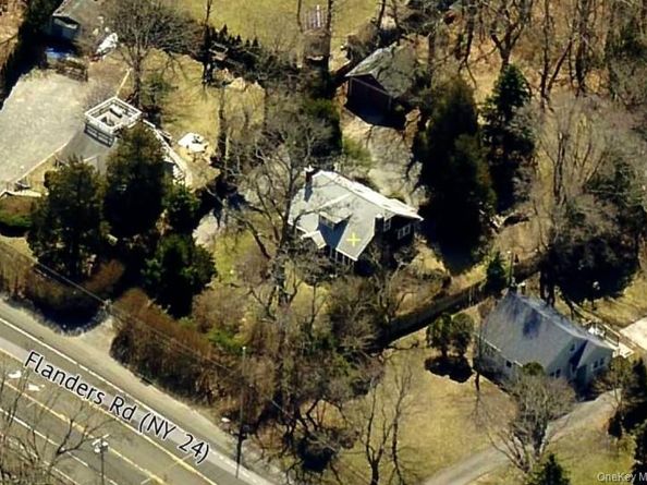 1101 Flanders Road, Flanders NY 11901