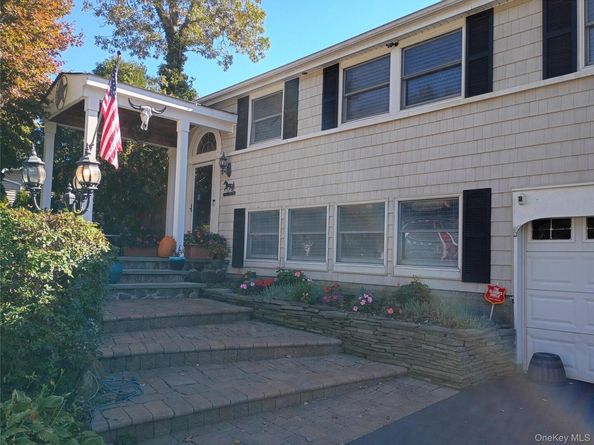 14 Fairway Drive, Port Jefferson Station NY 11776