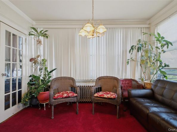 739 E 224th Street, Bronx NY 10466