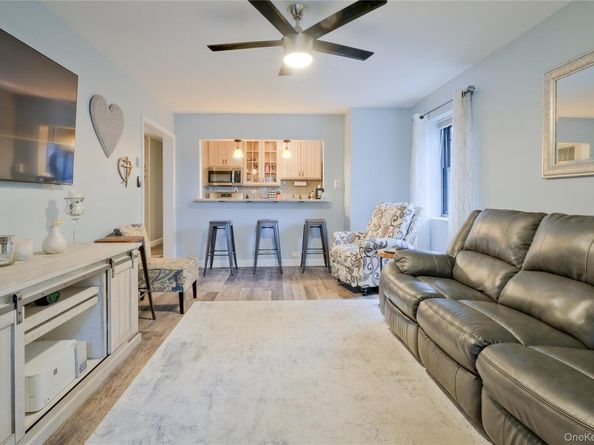 1217 California Road A23, Eastchester NY 10709