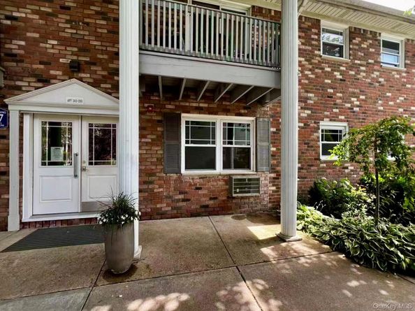 246 Fairharbor Drive 246, Patchogue NY 11772