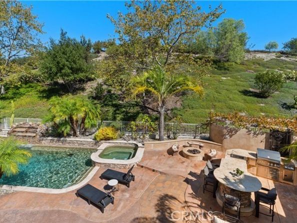 8 Eastridge, Laguna Hills CA 92679