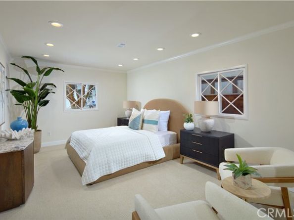 216 Poppy Avenue, Corona Del Mar (newport Beach) CA 92625
