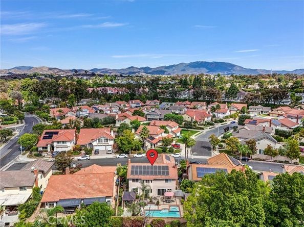 21231 Calle Sendero, Lake Forest (el Toro) CA 92630