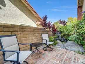 21231 Calle Sendero, Lake Forest (el Toro) CA 92630