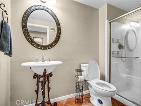 21231 Calle Sendero, Lake Forest (el Toro) CA 92630
