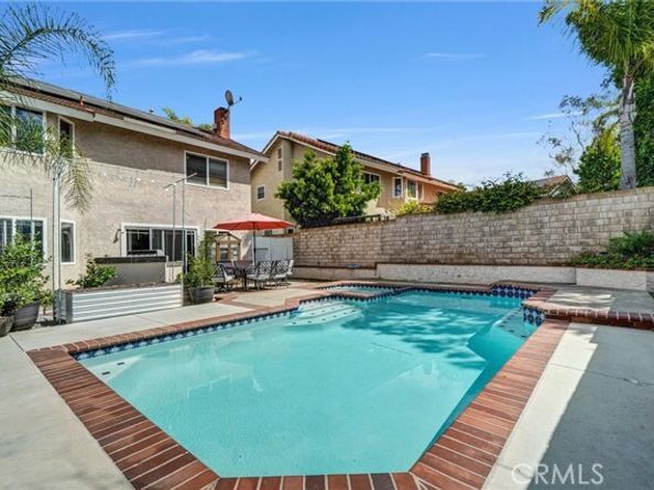 21231 Calle Sendero, Lake Forest (el Toro) CA 92630