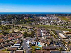 3621 Vista Campana 16, Oceanside CA 92057