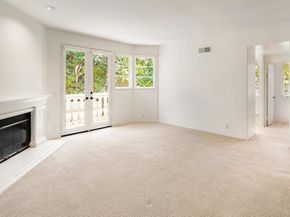 9618 Claiborne Square, La Jolla (san Diego) CA 92037