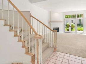 9618 Claiborne Square, La Jolla (san Diego) CA 92037