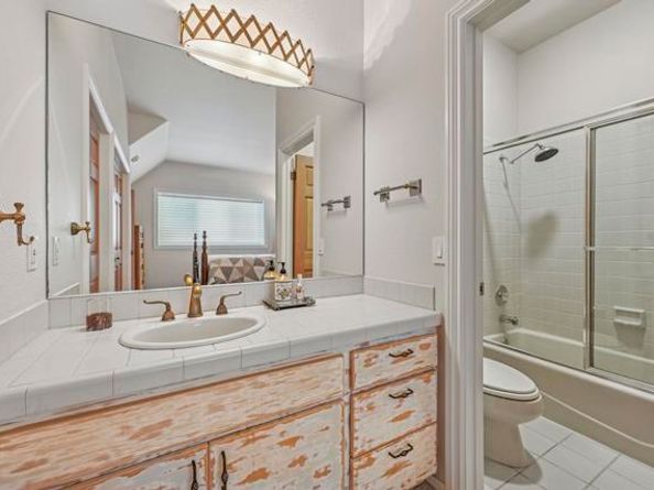2542 Manchester Avenue, Cardiff By The Sea (encinitas) CA 92007