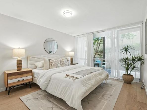 800 PROSPECT Street 1F, La Jolla (san Diego) CA 92037