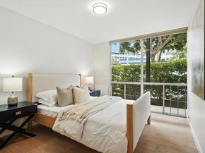 800 PROSPECT Street 1F, La Jolla (san Diego) CA 92037
