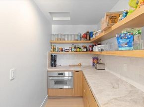 3170 Falcon Drive, Carlsbad CA 92008