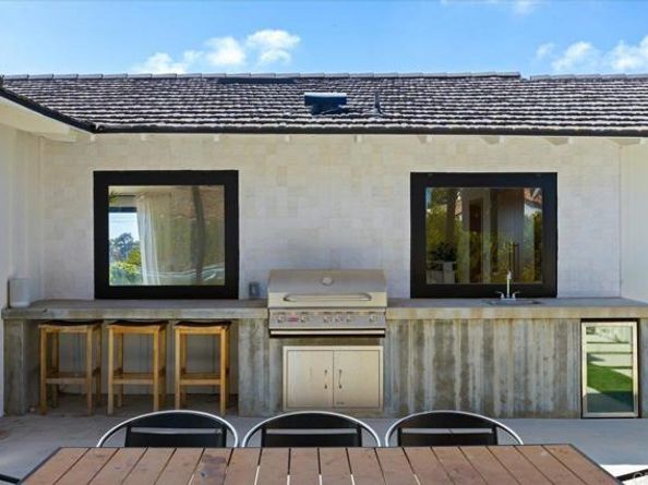 3170 Falcon Drive, Carlsbad CA 92008