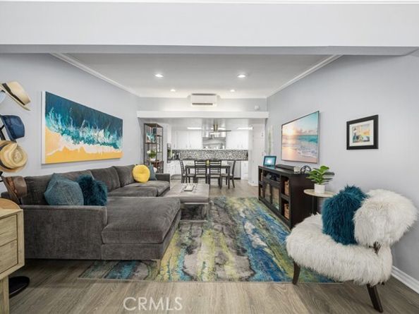 13671 Annandale Drive 11J, Seal Beach CA 90740