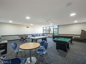13671 Annandale Drive 11J, Seal Beach CA 90740