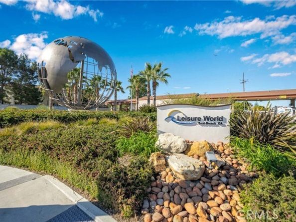 13671 Annandale Drive 11J, Seal Beach CA 90740