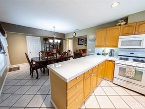 24532 Corta Cresta Drive, Lake Forest (el Toro) CA 92630